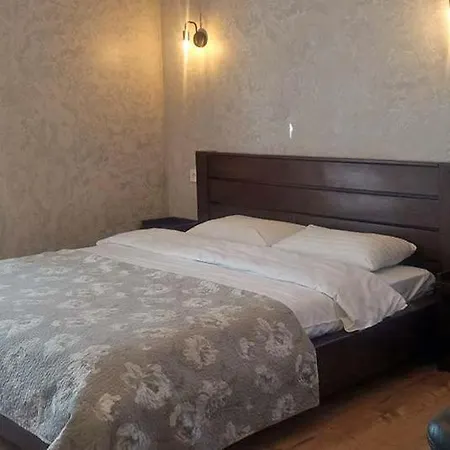 Hotel Woodman Skhidnytsia